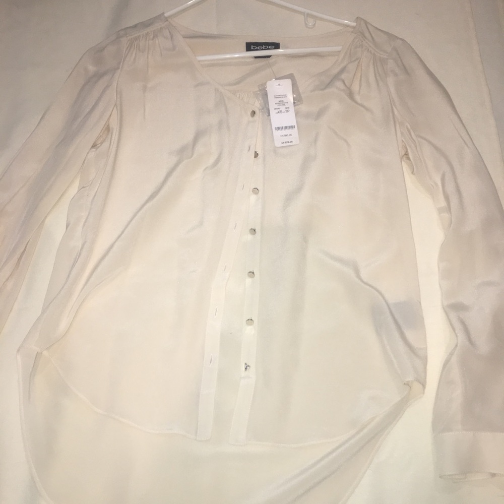 Bebe lightweight blouse